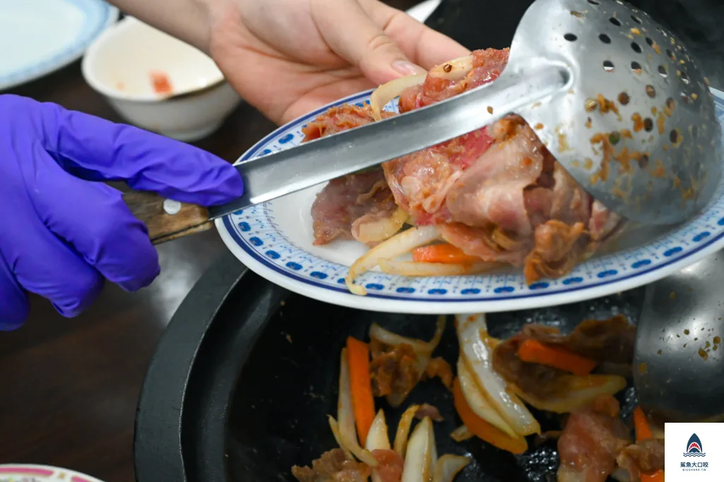 曾德火鍋自助城訂位,西門町美食,曾德火鍋自助城,台北石頭火鍋推薦,西門町火鍋,曾德火鍋自助城菜單 @鯊魚大口咬 曾德火鍋自助城訂位,西門町美食,曾德火鍋自助城,台北石頭火鍋推薦,西門町火鍋,曾德火鍋自助城菜單 @鯊魚大口咬