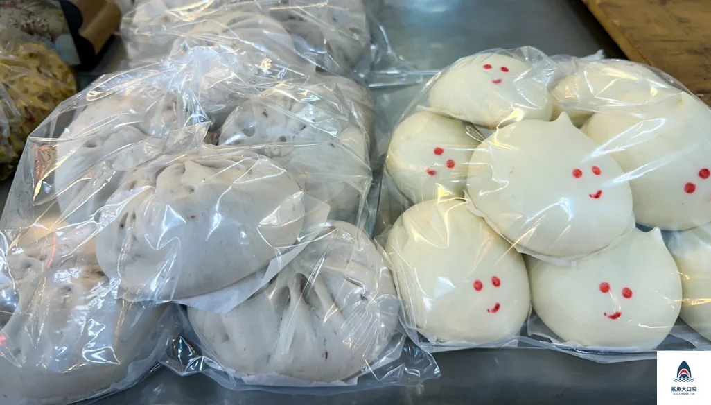 永樂市場美食,老竹子三發包子宅配,老竹子三發包子菜單,迪化街美食推薦 @鯊魚大口咬