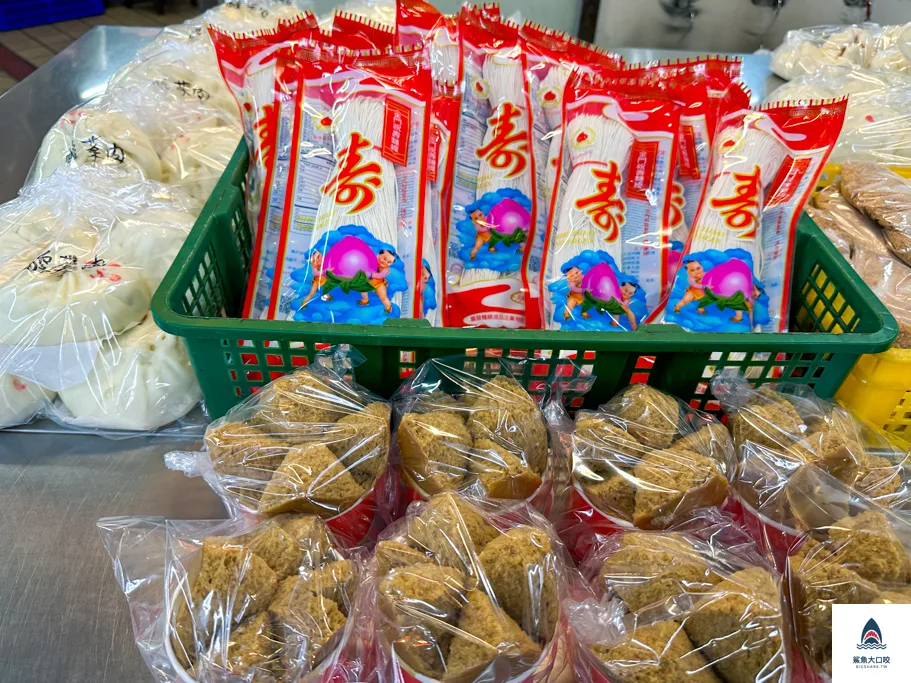 永樂市場美食,老竹子三發包子宅配,老竹子三發包子菜單,迪化街美食推薦 @鯊魚大口咬