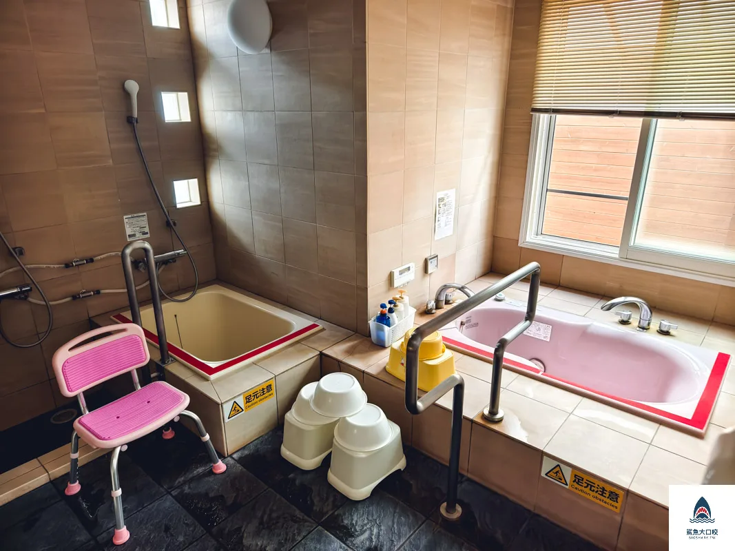 白老住宿Toshi's House,白老Toshi's House @鯊魚大口咬