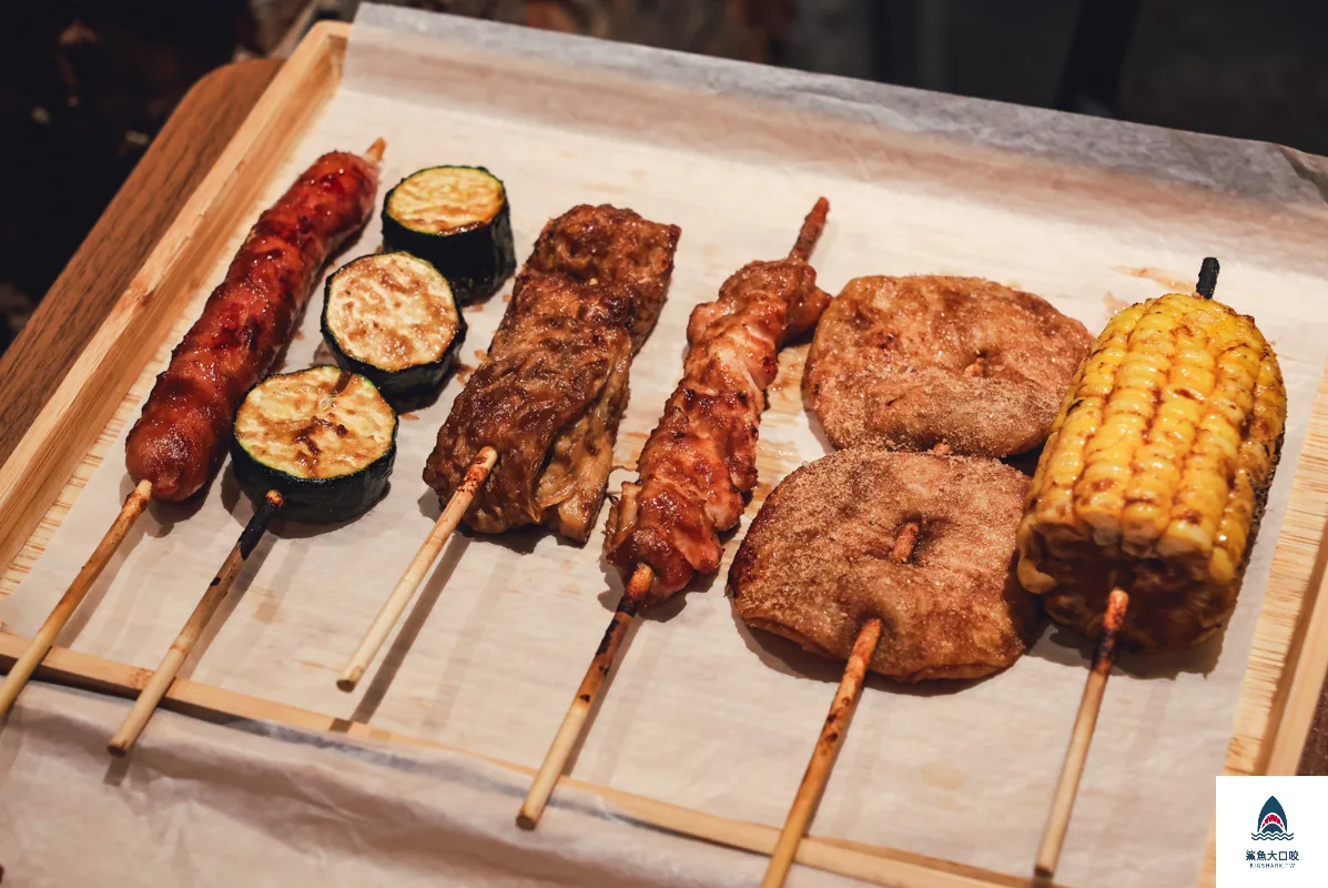 精明商圈美食,蜜醬燒烤精誠店,蜜醬燒烤菜單,台中平價美食推薦,密醬燒烤,台中串燒 @鯊魚大口咬 精明商圈美食,蜜醬燒烤精誠店,蜜醬燒烤菜單,台中平價美食推薦,密醬燒烤,台中串燒 @鯊魚大口咬