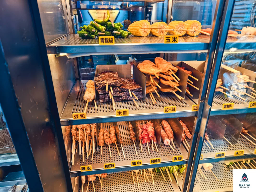 精明商圈美食,蜜醬燒烤精誠店,蜜醬燒烤菜單,台中平價美食推薦,密醬燒烤,台中串燒 @鯊魚大口咬 精明商圈美食,蜜醬燒烤精誠店,蜜醬燒烤菜單,台中平價美食推薦,密醬燒烤,台中串燒 @鯊魚大口咬