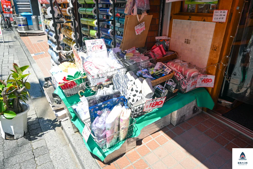 東京古著,純情商店街,東京高圓寺,高圓寺站散策,東京購物推薦高圓寺 @鯊魚大口咬 東京古著,純情商店街,東京高圓寺,高圓寺站散策,東京購物推薦高圓寺 @鯊魚大口咬