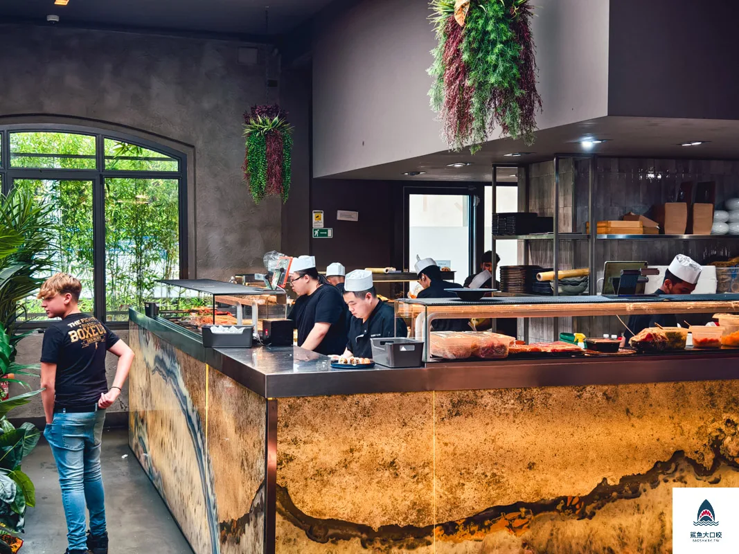 義大利科莫壽司吃到飽Sushi City Como,科莫美食,科莫壽司吃到飽 @鯊魚大口咬