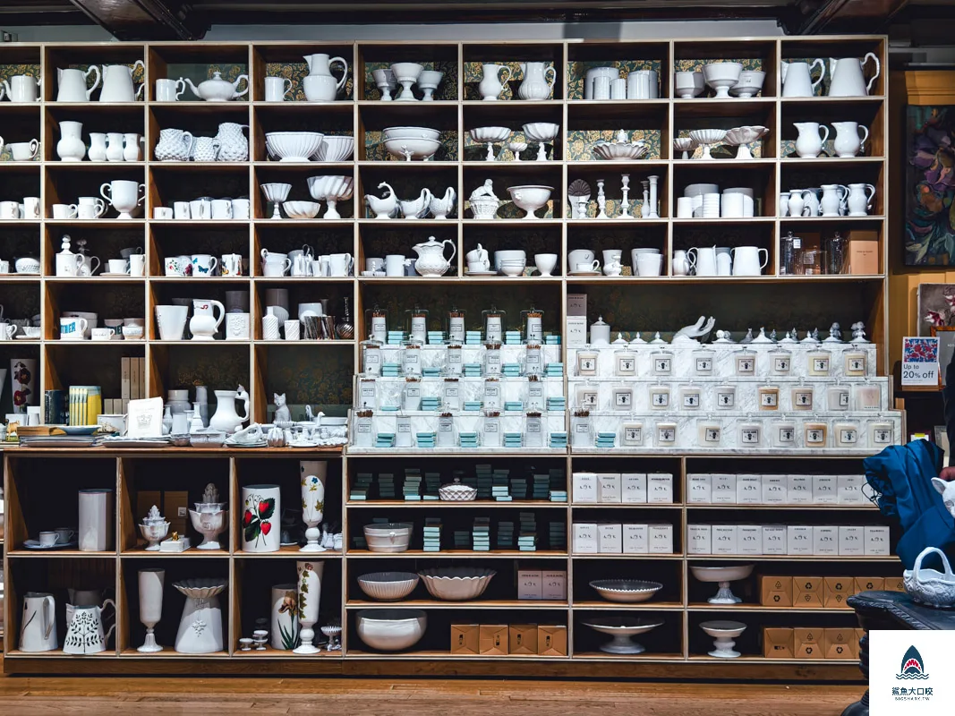 倫敦利寶百貨公司,倫敦柯芬園必逛,London Liberty,倫敦逛街,倫敦蘇活區 @鯊魚大口咬 倫敦利寶百貨公司,倫敦柯芬園必逛,London Liberty,倫敦逛街,倫敦蘇活區 @鯊魚大口咬