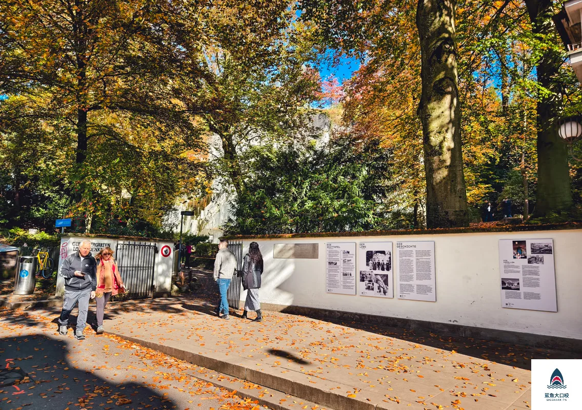 垂死獅子像Löwendenkmal,琉森景點,瑞士琉森景點,Lucerne景點,Lucerne垂死獅子 @鯊魚大口咬