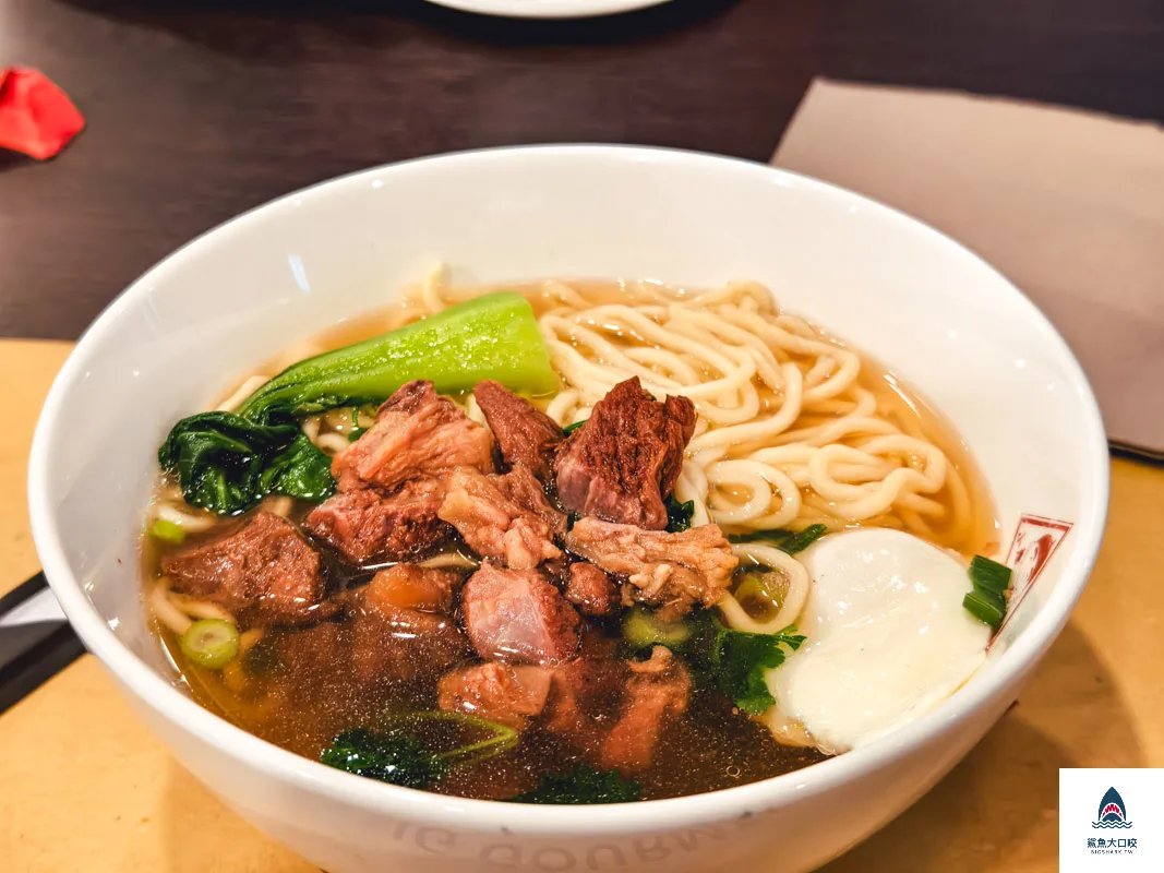 米蘭美食推薦,米蘭亞洲餐廳 @鯊魚大口咬