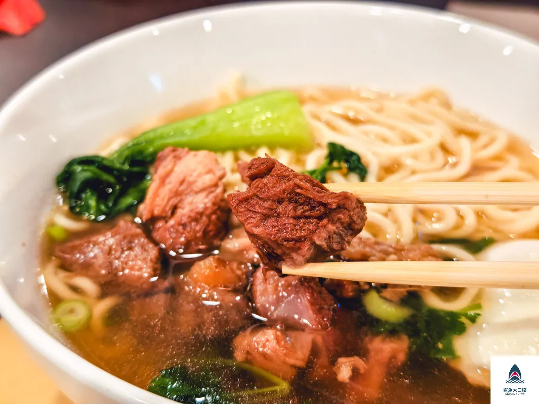 米蘭美食推薦,米蘭亞洲餐廳 @鯊魚大口咬