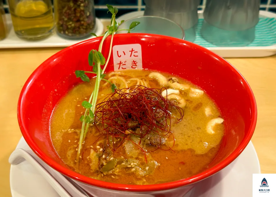 北海道拉麵,札幌拉麵,札幌美食,中島公園美食,薄野美食,北海道擔擔麵,麵や椒,麺屋椒 @鯊魚大口咬 北海道拉麵,札幌拉麵,札幌美食,中島公園美食,薄野美食,北海道擔擔麵,麵や椒,麺屋椒 @鯊魚大口咬