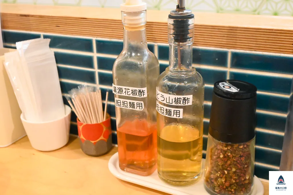 北海道拉麵,札幌拉麵,札幌美食,中島公園美食,薄野美食,北海道擔擔麵,麵や椒,麺屋椒 @鯊魚大口咬 北海道拉麵,札幌拉麵,札幌美食,中島公園美食,薄野美食,北海道擔擔麵,麵や椒,麺屋椒 @鯊魚大口咬