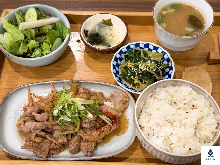 台中家庭料理,米粟日式定食,西區日式定食,大墩美食,台中定食推薦 @鯊魚大口咬 台中家庭料理,米粟日式定食,西區日式定食,大墩美食,台中定食推薦 @鯊魚大口咬