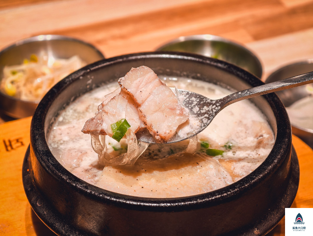 金春喜韓廚豬肉湯飯,金春喜韓廚,金春喜韓廚菜單,金春喜韓廚訂位 @鯊魚大口咬