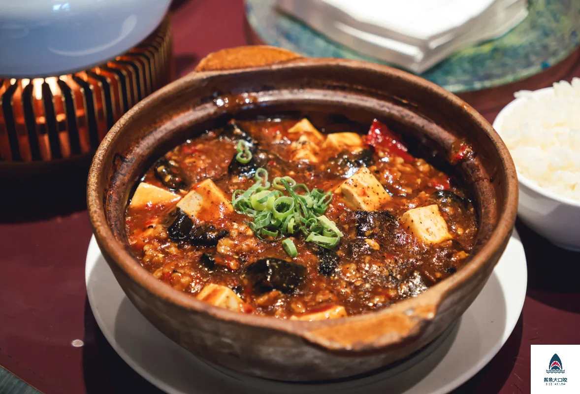 粵亮廣式料理,粵亮廣式料理菜單,南港六福萬怡酒店粵亮廣式料理 @鯊魚大口咬