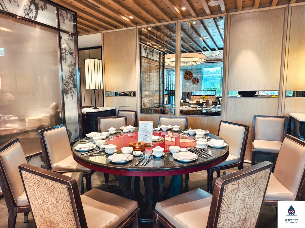 粵亮廣式料理,粵亮廣式料理菜單,南港六福萬怡酒店粵亮廣式料理 @鯊魚大口咬