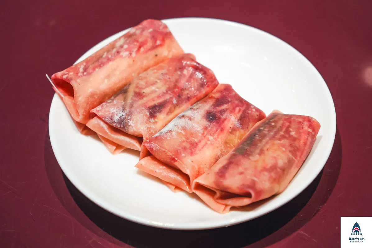 粵亮廣式料理,粵亮廣式料理菜單,南港六福萬怡酒店粵亮廣式料理 @鯊魚大口咬