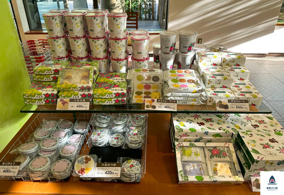 六花亭,北海道必買,北海道伴手禮,札幌下午茶,札幌六花亭 @鯊魚大口咬 六花亭,北海道必買,北海道伴手禮,札幌下午茶,札幌六花亭 @鯊魚大口咬