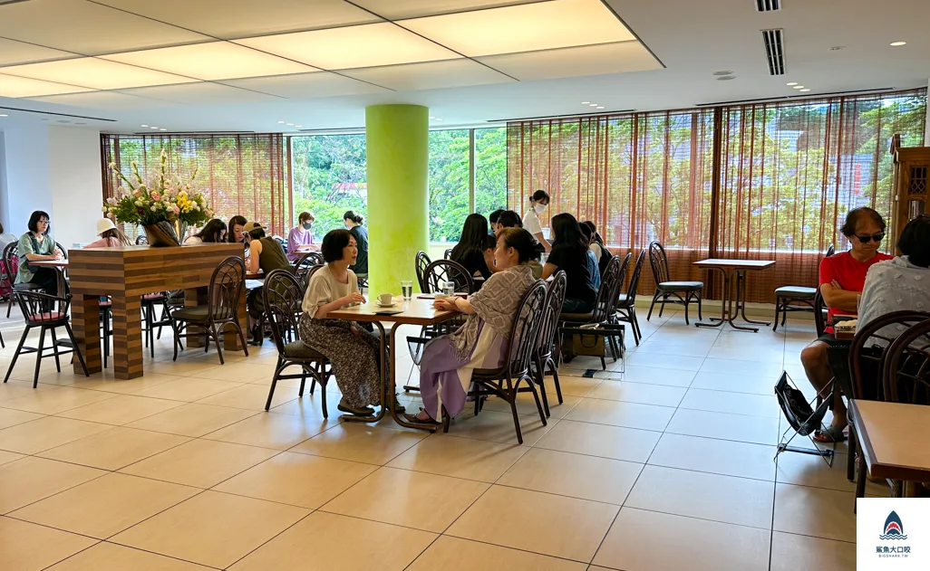 六花亭,北海道必買,北海道伴手禮,札幌下午茶,札幌六花亭 @鯊魚大口咬 六花亭,北海道必買,北海道伴手禮,札幌下午茶,札幌六花亭 @鯊魚大口咬