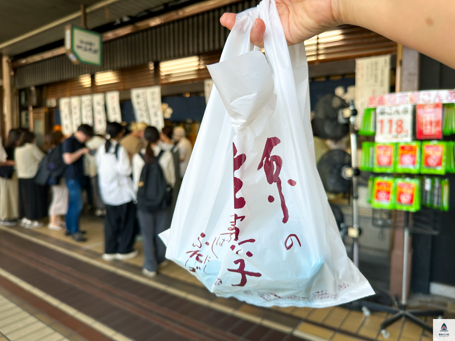 鴨川甜點,鴨川景點,出町雙葉ふたば,出町柳美食,鴨川美食 @鯊魚大口咬 鴨川甜點,鴨川景點,出町雙葉ふたば,出町柳美食,鴨川美食 @鯊魚大口咬