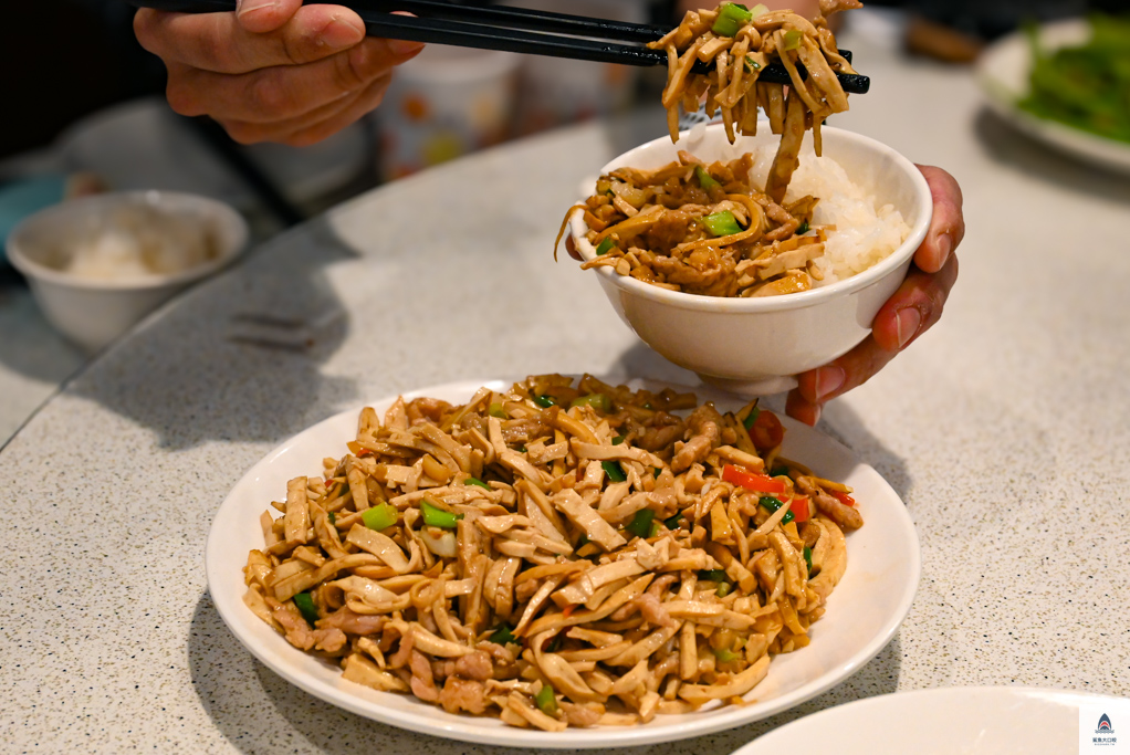 陸品小館,陸品川浙名菜,六張犁美食推薦,台北美食,六張犁合菜,台北美食推薦,大安美食,台北合菜推薦,台北合菜,大安合菜推薦 @鯊魚大口咬