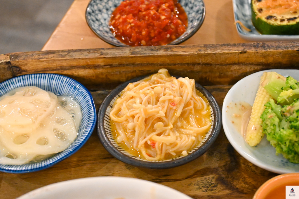 伴蒔 Ban shi,台中西區簡餐,台中西區家常菜 @鯊魚大口咬 伴蒔 Ban shi,台中西區簡餐,台中西區家常菜 @鯊魚大口咬