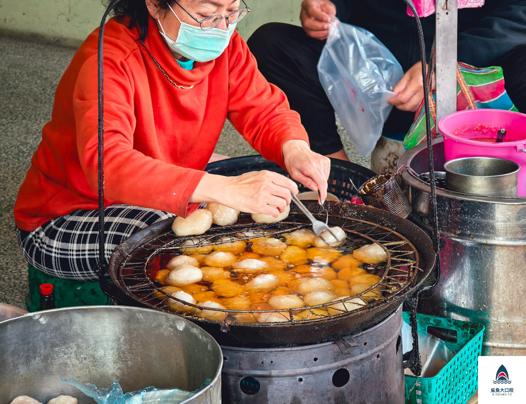 白頭蔡肉圓菜單,板凳肉圓,白頭蔡肉圓板凳肉圓,白頭蔡肉圓 @鯊魚大口咬