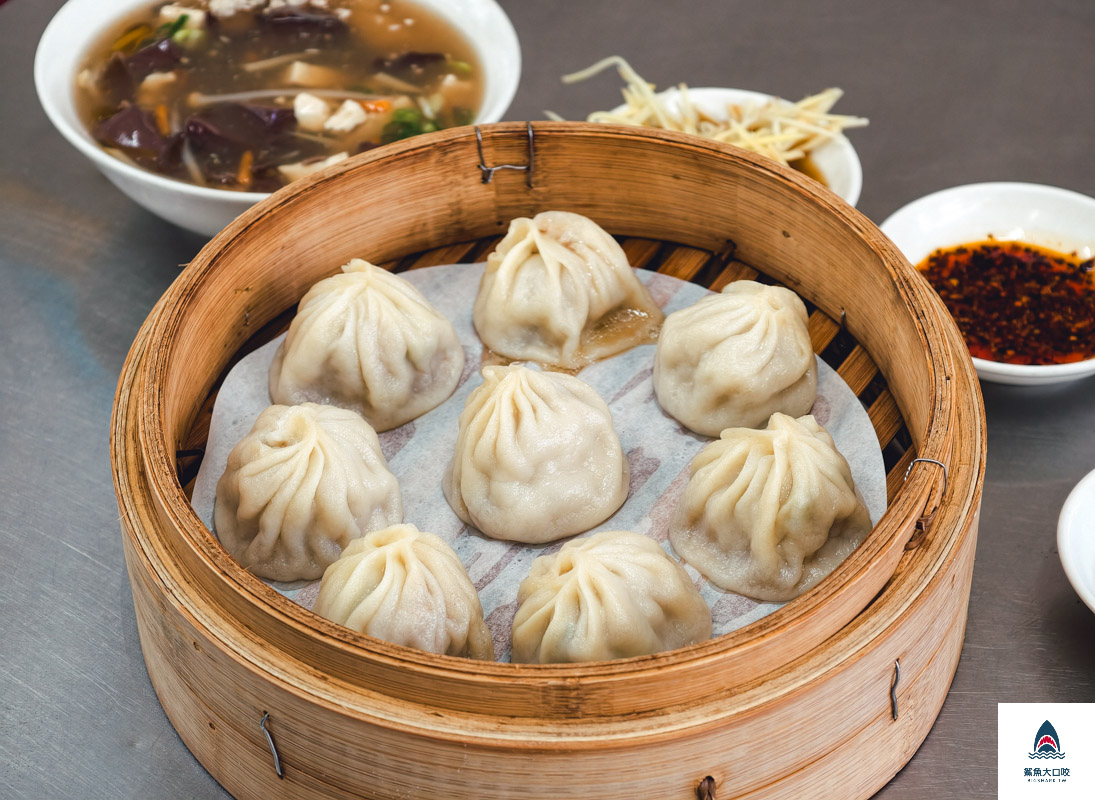 豆豆小籠湯包,豆豆小籠湯包菜單 @鯊魚大口咬