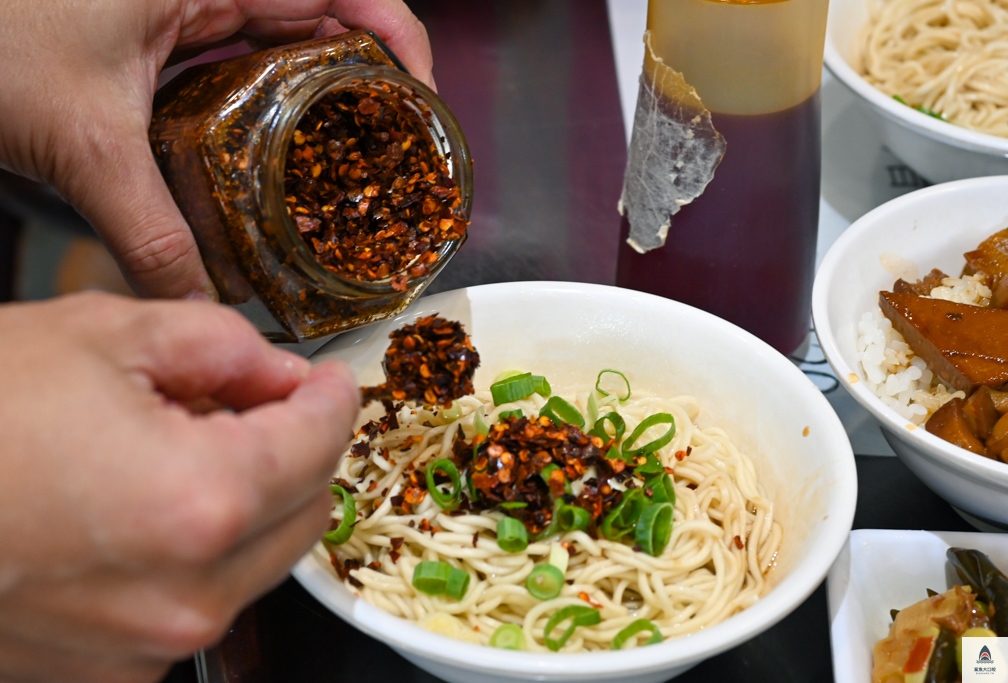 小南門福州傻瓜乾麵,小南門美食,台北傻瓜乾麵 @鯊魚大口咬
