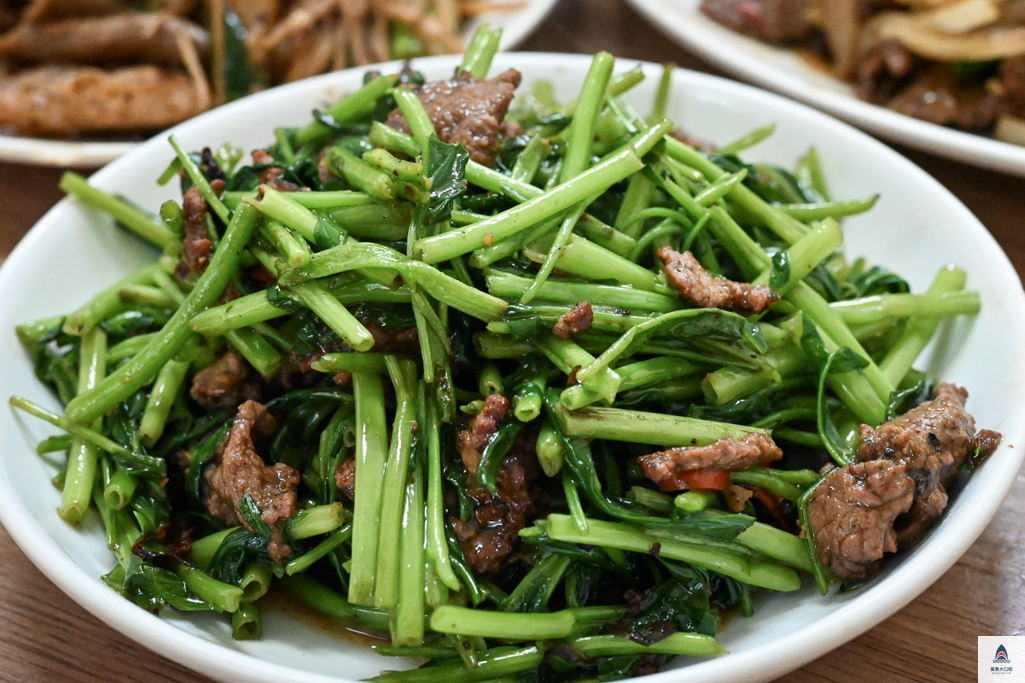 華西街美食,台北炒牛肉推薦,郭家炒牛肉菜單,萬華美食,郭家炒牛肉 @鯊魚大口咬 華西街美食,台北炒牛肉推薦,郭家炒牛肉菜單,萬華美食,郭家炒牛肉 @鯊魚大口咬