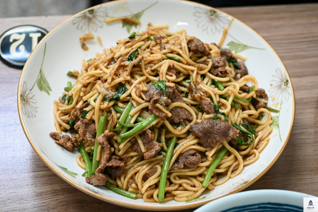 華西街美食,台北炒牛肉推薦,郭家炒牛肉菜單,萬華美食,郭家炒牛肉 @鯊魚大口咬