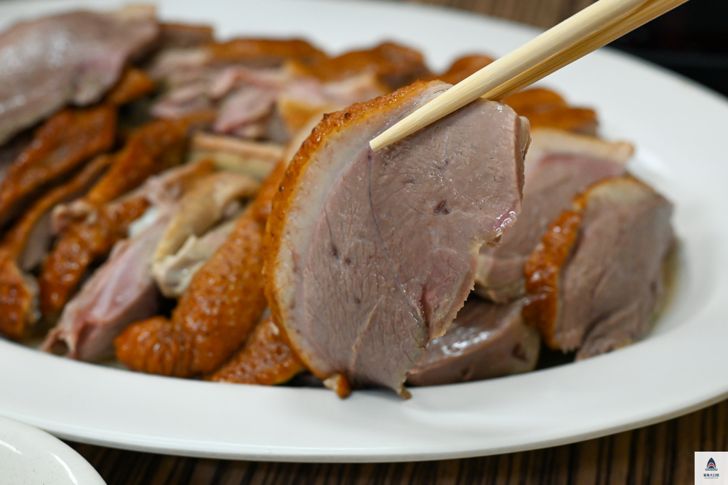 台中鵝肉,台中米其林必比登推薦,台中米其林入選,阿禧師懷舊餐廳,台中煙燻鵝肉 @鯊魚大口咬 台中鵝肉,台中米其林必比登推薦,台中米其林入選,阿禧師懷舊餐廳,台中煙燻鵝肉 @鯊魚大口咬