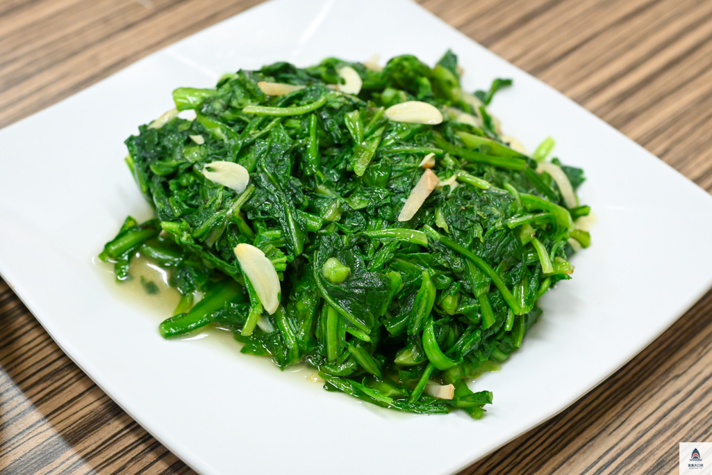 台中鵝肉,台中米其林必比登推薦,台中米其林入選,阿禧師懷舊餐廳,台中煙燻鵝肉 @鯊魚大口咬 台中鵝肉,台中米其林必比登推薦,台中米其林入選,阿禧師懷舊餐廳,台中煙燻鵝肉 @鯊魚大口咬