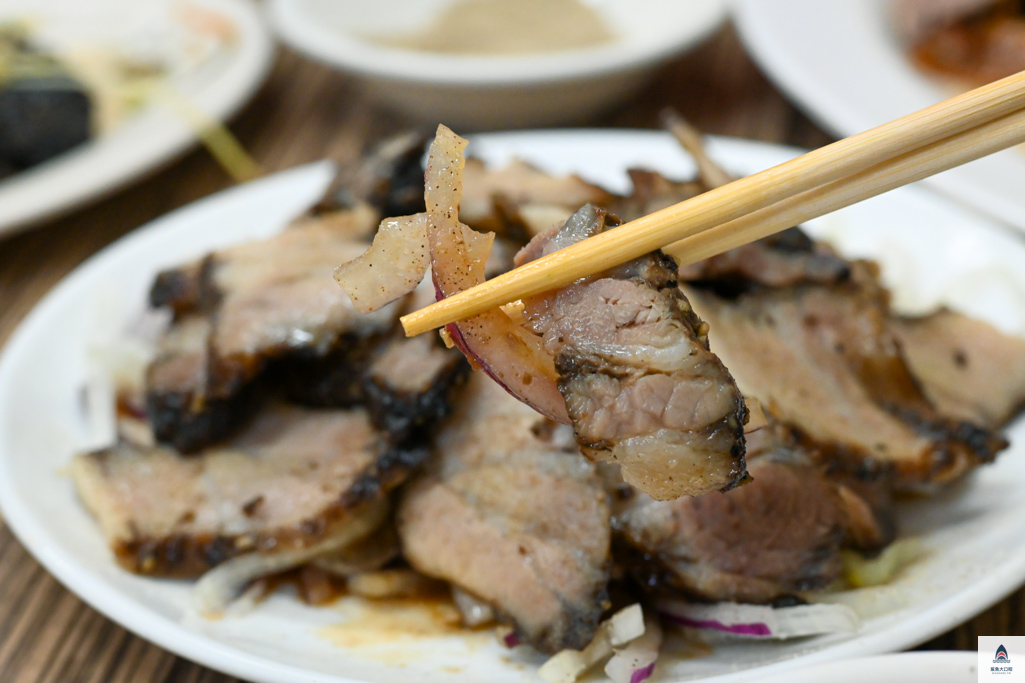 台中鵝肉,台中米其林必比登推薦,台中米其林入選,阿禧師懷舊餐廳,台中煙燻鵝肉 @鯊魚大口咬 台中鵝肉,台中米其林必比登推薦,台中米其林入選,阿禧師懷舊餐廳,台中煙燻鵝肉 @鯊魚大口咬