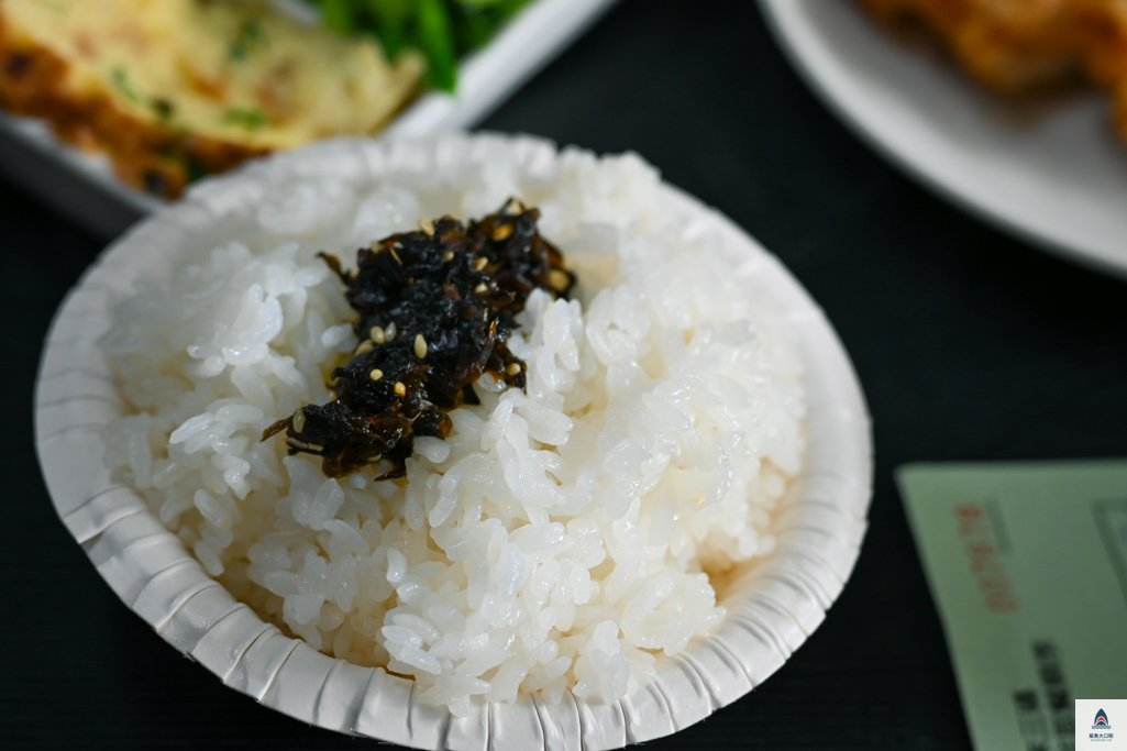 台中北區美食,石蜜園便當,台中好吃便當推薦,中國醫美食推薦 @鯊魚大口咬