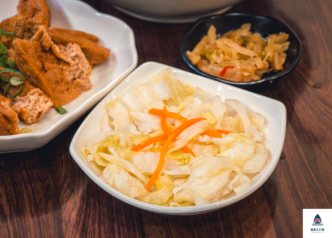 許肥牛肉麵,許肥牛肉麵菜單 @鯊魚大口咬 許肥牛肉麵,許肥牛肉麵菜單 @鯊魚大口咬