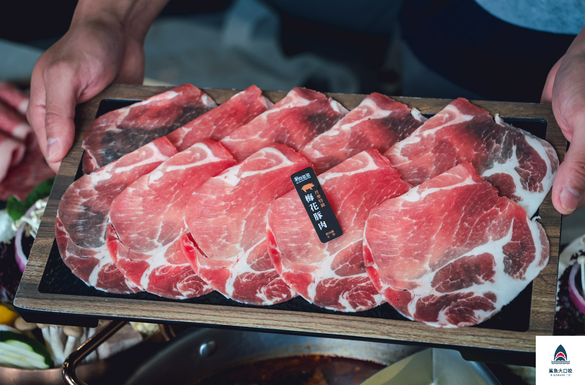 新肉多多忠孝店菜單,台北東區新肉多多忠孝店,新肉多多,新肉多多菜單,新肉多多忠孝店 @鯊魚大口咬