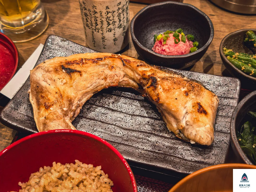 京都烤魚餐廳,京都美食,しんぱち食堂,日本新八食堂,烏丸站美食 @鯊魚大口咬