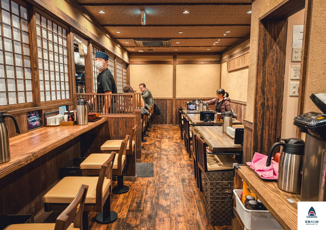 京都烤魚餐廳,京都美食,しんぱち食堂,日本新八食堂,烏丸站美食 @鯊魚大口咬