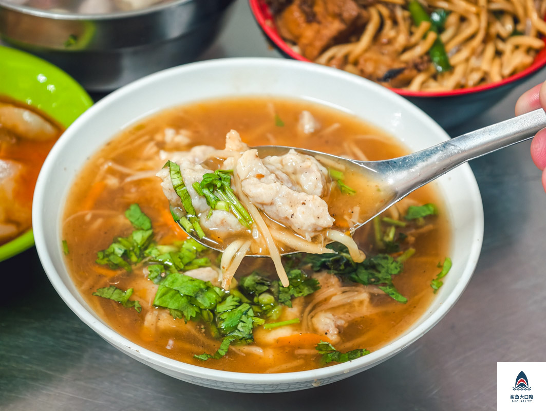 力行小吃部阿龍肉圓,力行小吃部阿龍肉圓菜單 @鯊魚大口咬