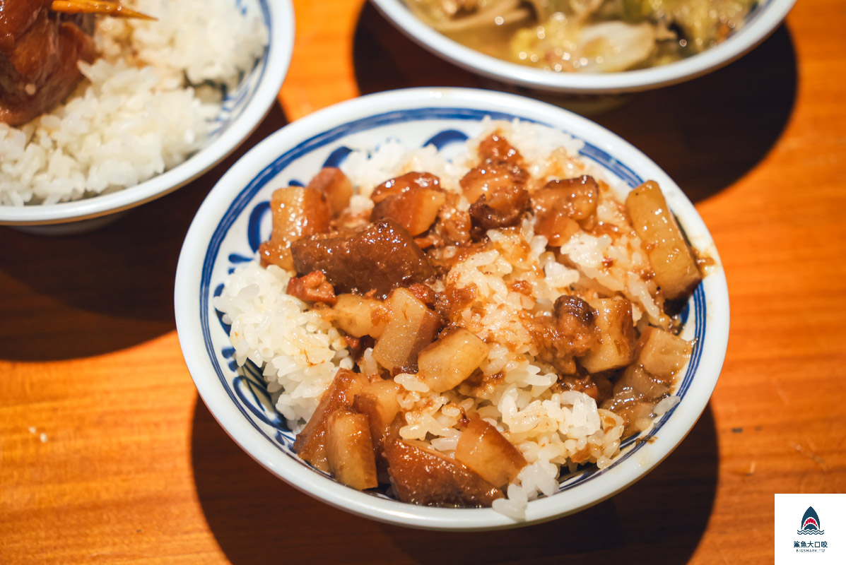 蚵ㄚ仁爌肉飯,蚵ㄚ仁爌肉飯菜單,蚵ㄚ仁,蚵ㄚ仁菜單 @鯊魚大口咬