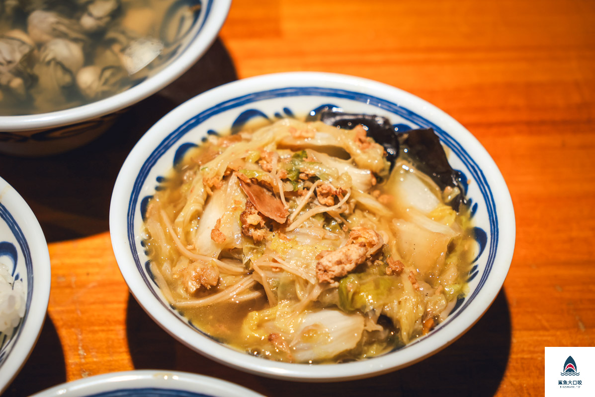 蚵ㄚ仁爌肉飯,蚵ㄚ仁爌肉飯菜單,蚵ㄚ仁,蚵ㄚ仁菜單 @鯊魚大口咬