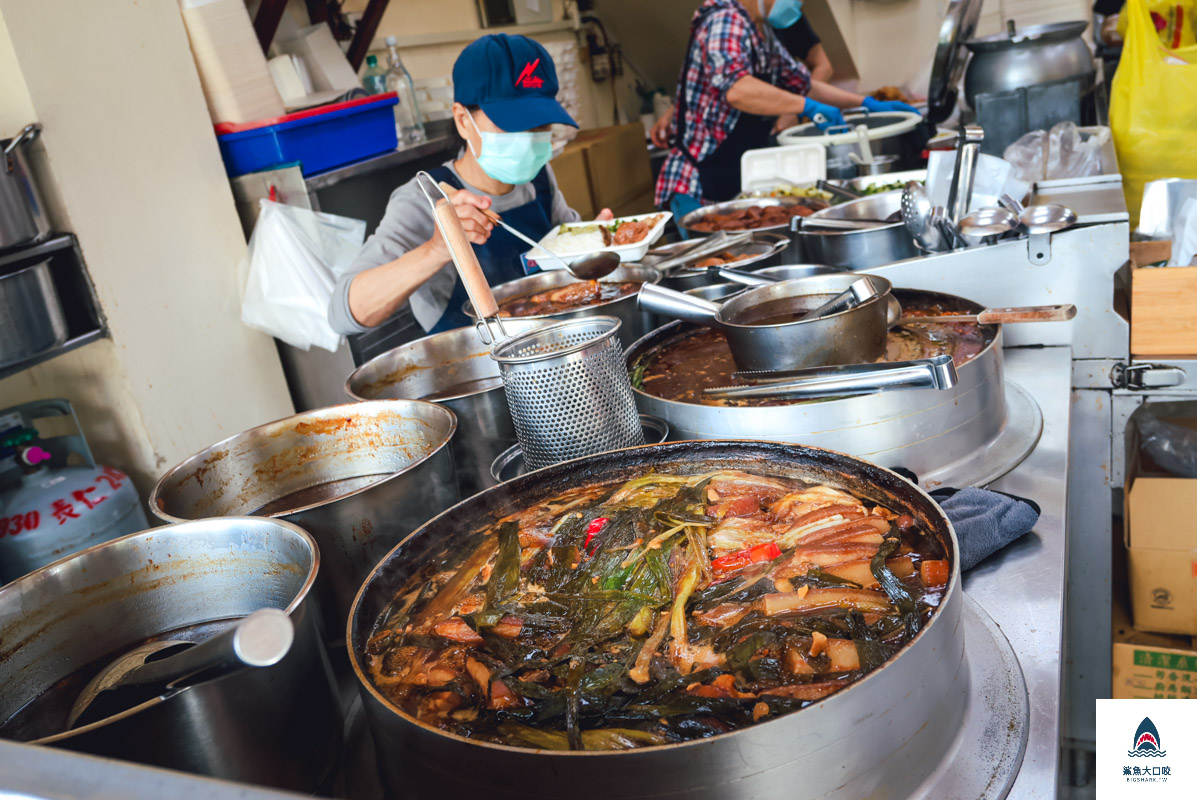 台中爌肉飯,后里美食,台中美食,台中小吃 @鯊魚大口咬 台中爌肉飯,后里美食,台中美食,台中小吃 @鯊魚大口咬