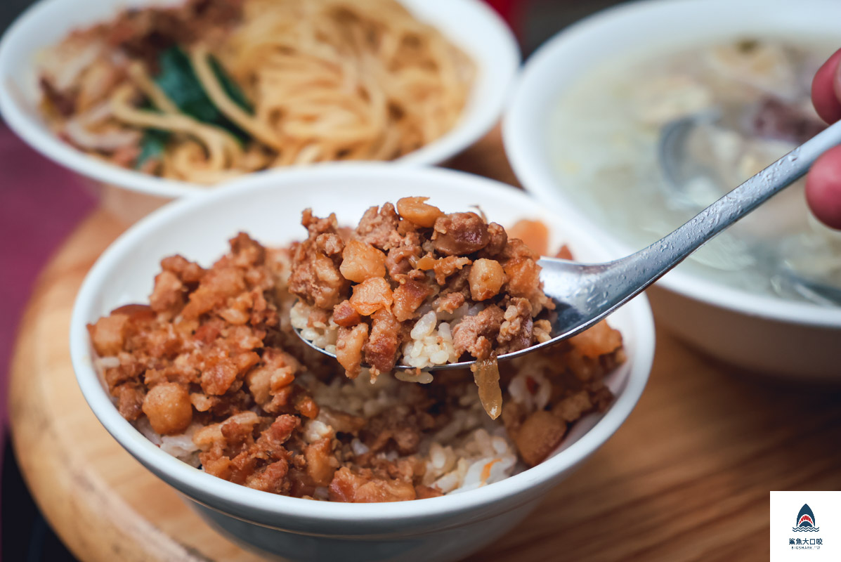無招牌自治街麵店,無招牌自治街麵店菜單 @鯊魚大口咬