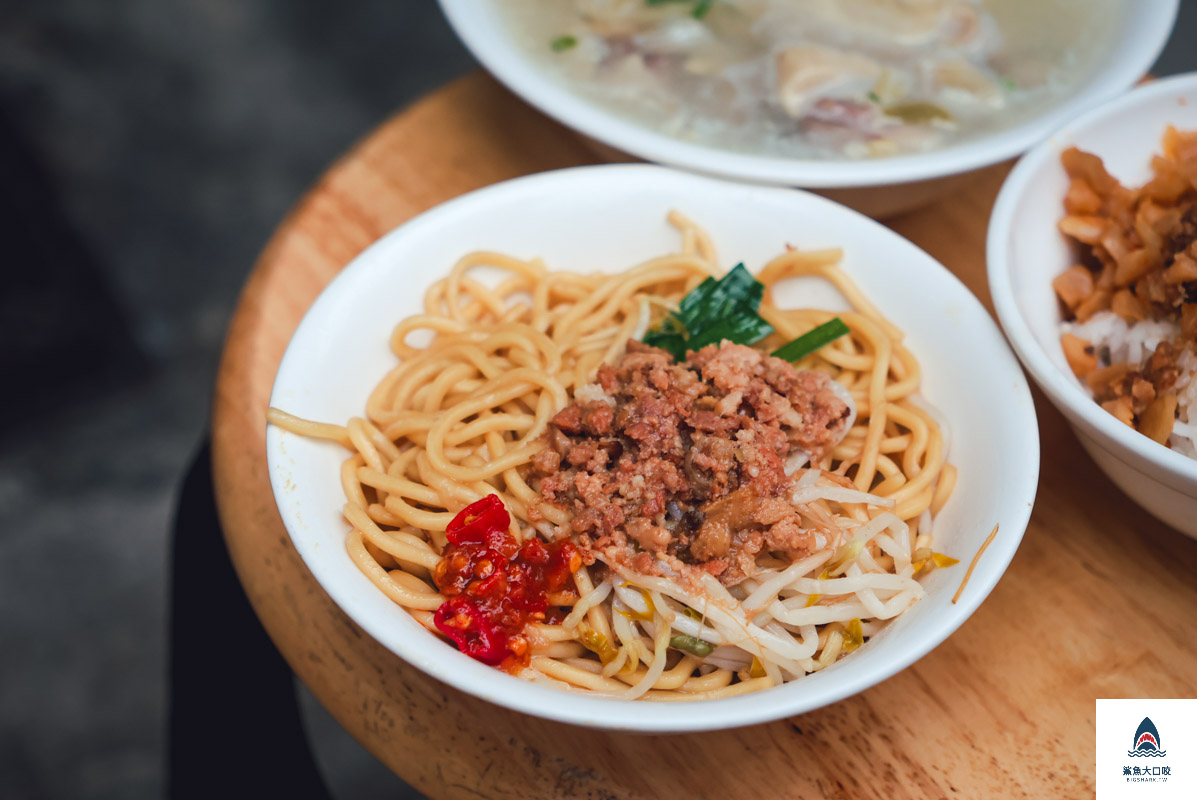 無招牌自治街麵店,無招牌自治街麵店菜單 @鯊魚大口咬