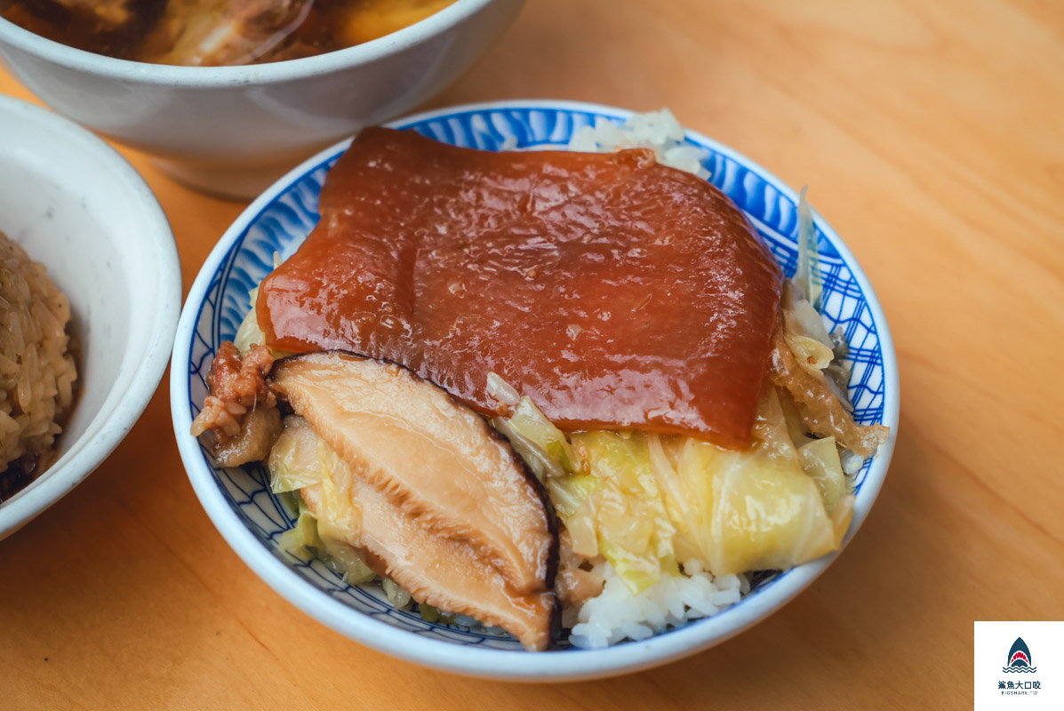 阿美香菇高麗菜飯,阿美香菇高麗菜飯菜單 @鯊魚大口咬