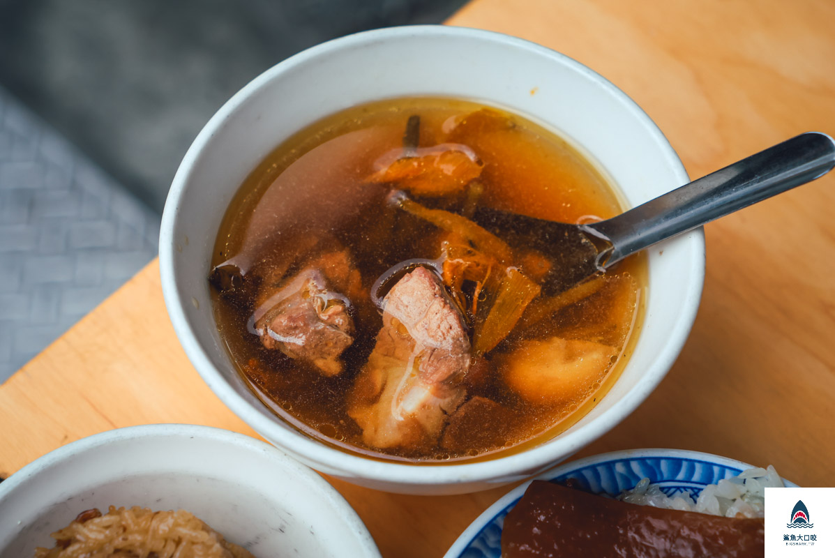阿美香菇高麗菜飯,阿美香菇高麗菜飯菜單 @鯊魚大口咬
