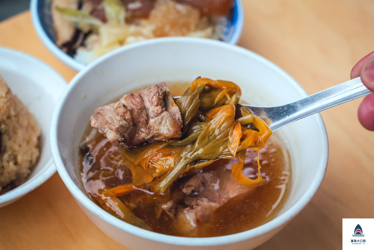 阿美香菇高麗菜飯,阿美香菇高麗菜飯菜單 @鯊魚大口咬