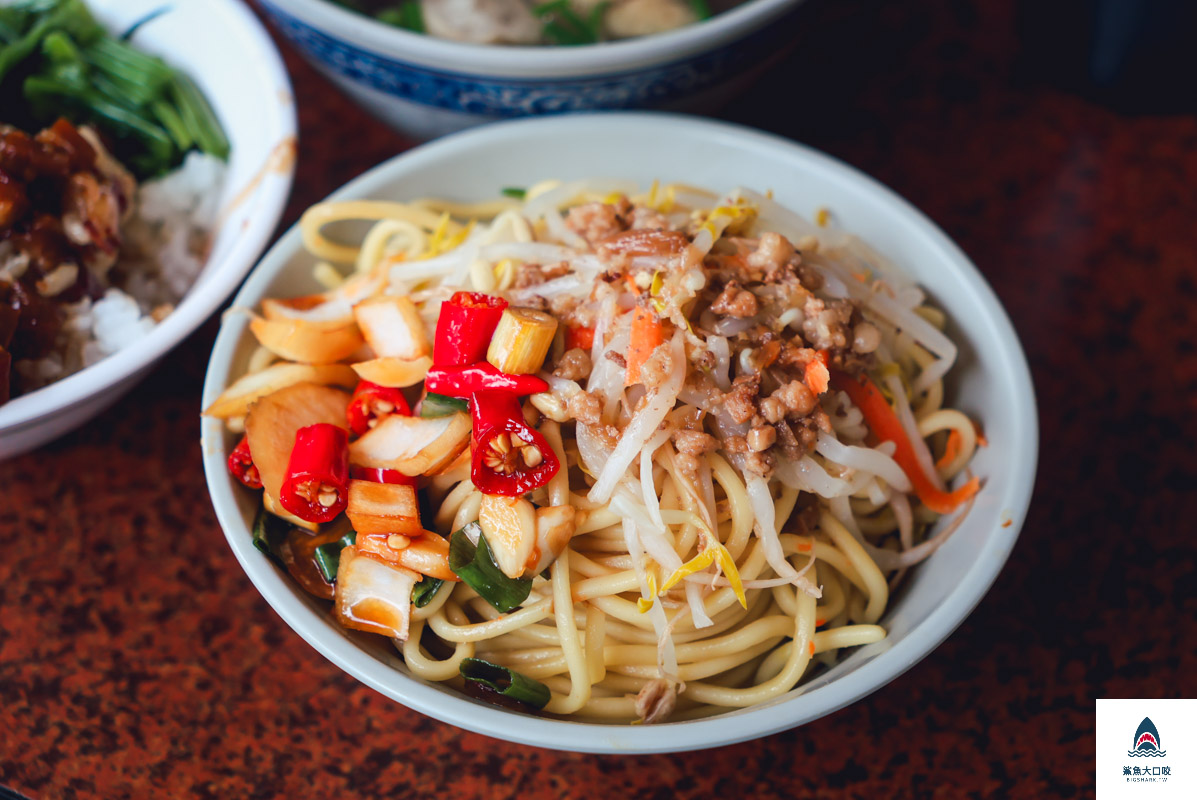 黃豬血湯,黃豬血湯菜單 @鯊魚大口咬
