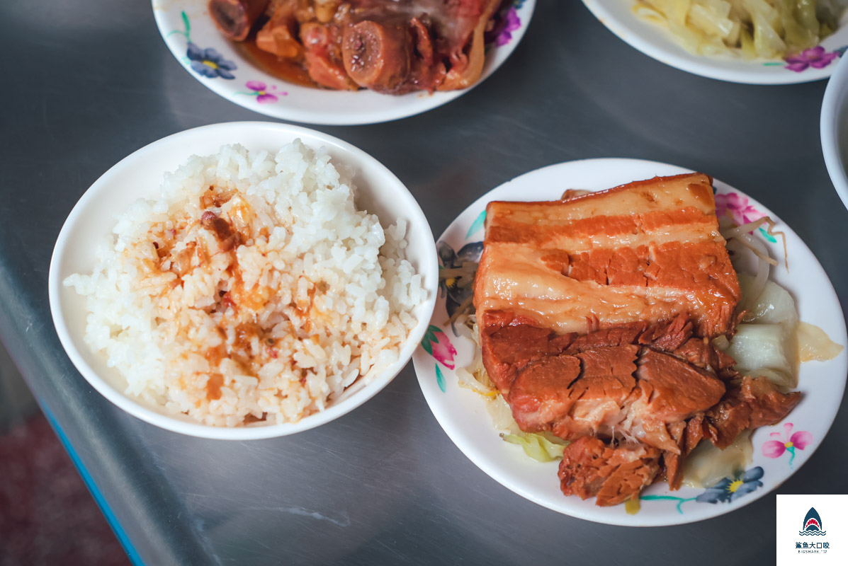 魯肉賴,魯肉賴菜單 @鯊魚大口咬