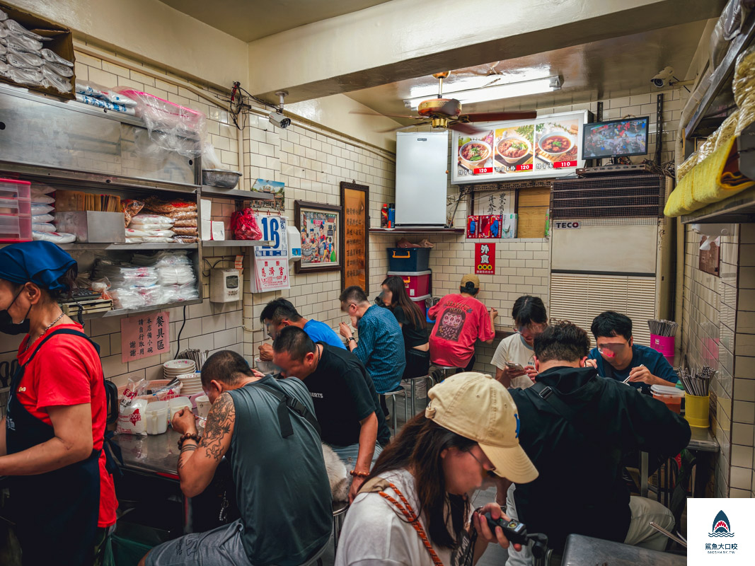 廟東清水排骨麵店,廟東清水排骨麵店菜單,豐原廟東清水排骨麵店,豐原廟東清水排骨麵店菜單 @鯊魚大口咬