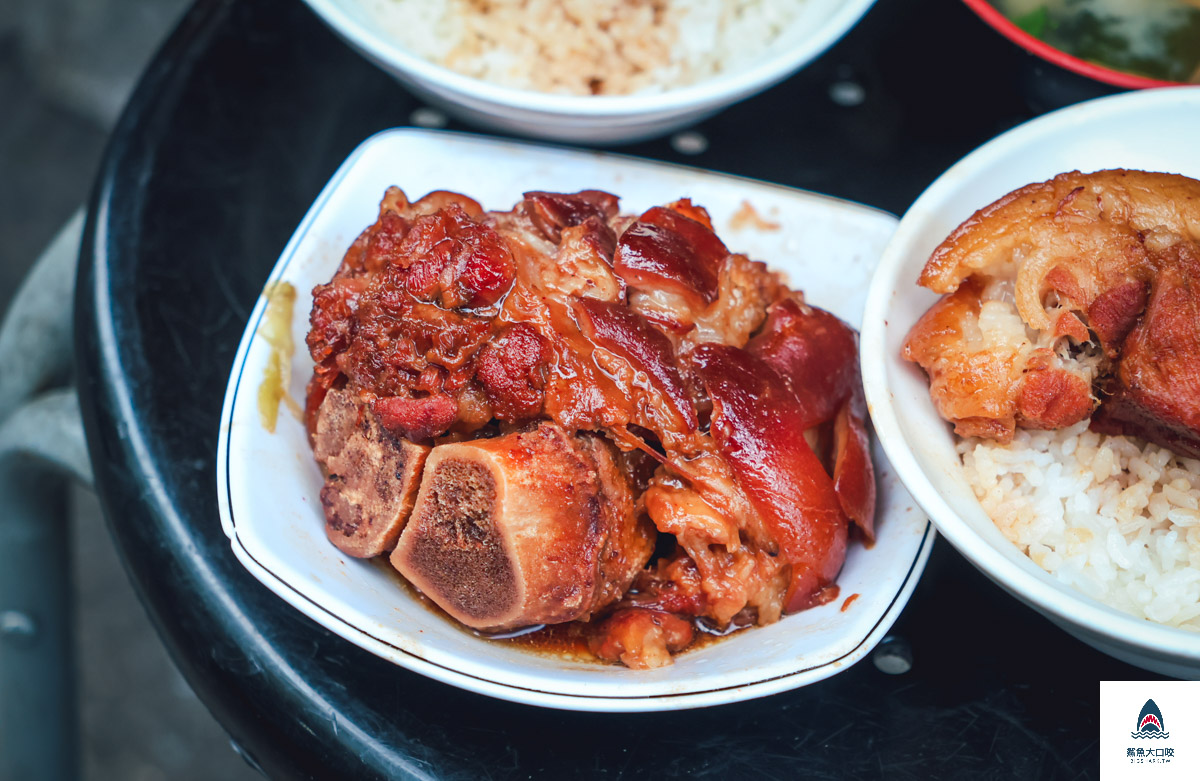 南屯蕭爌肉飯總店,南屯蕭爌肉飯總店菜單,南屯蕭爌肉飯南屯店,南屯蕭爌肉飯南屯店菜單 @鯊魚大口咬